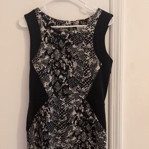 Elegant Black and White Snake Print Midi Dress